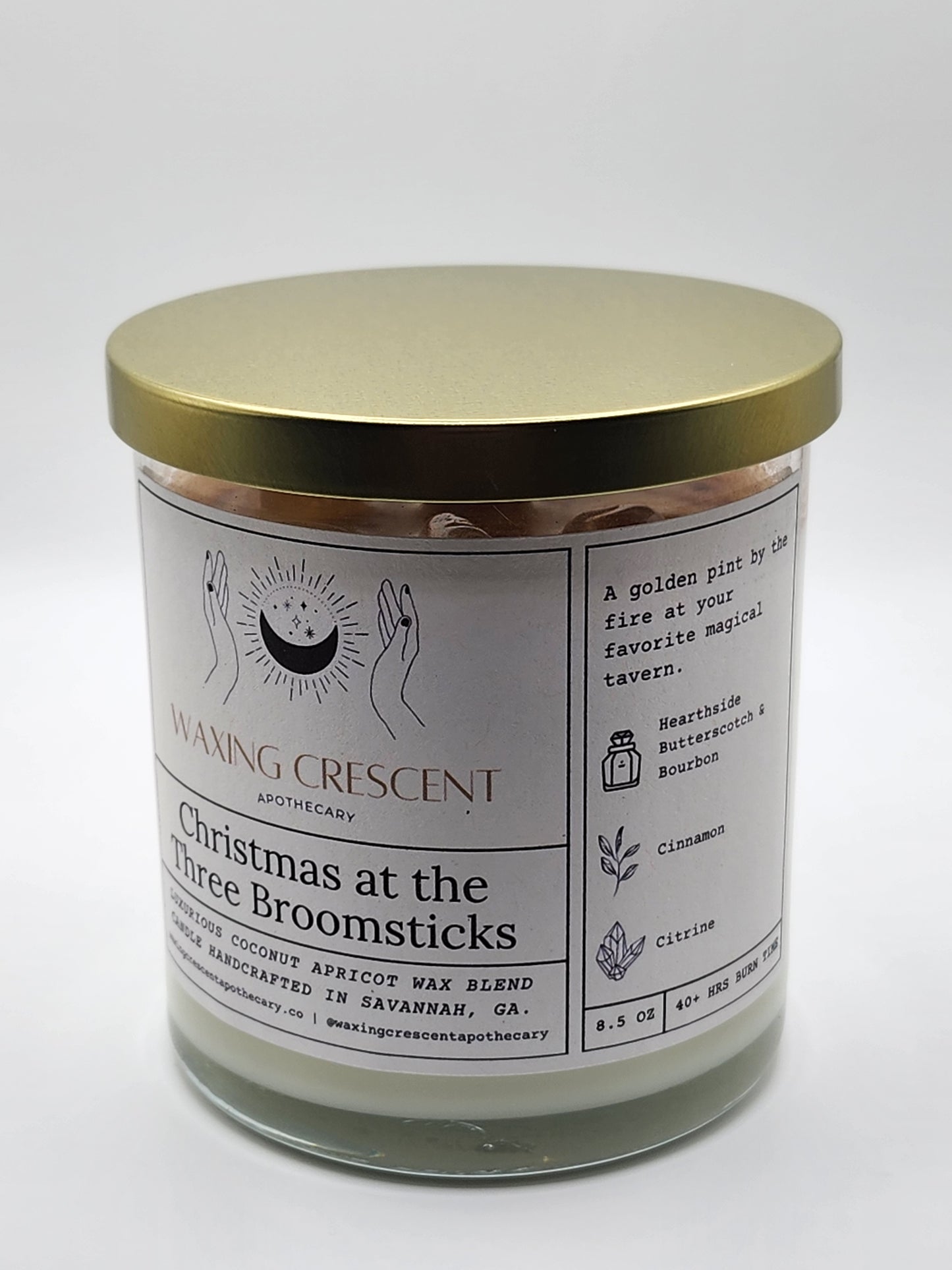 Christmas at the Three Broomsticks Candle